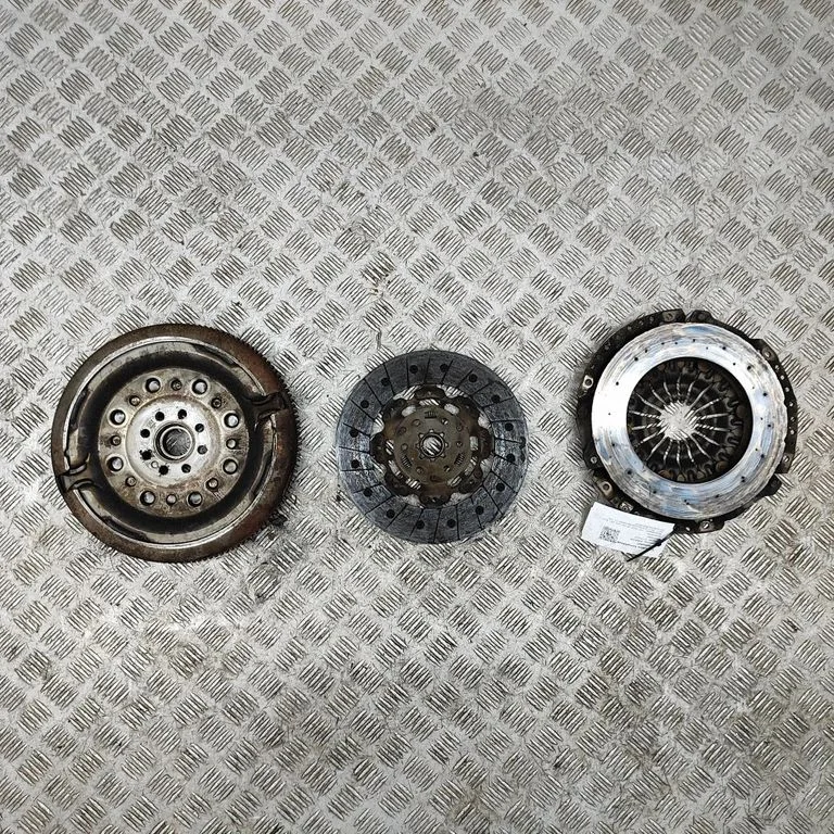 Clutch set kit 04L141031A