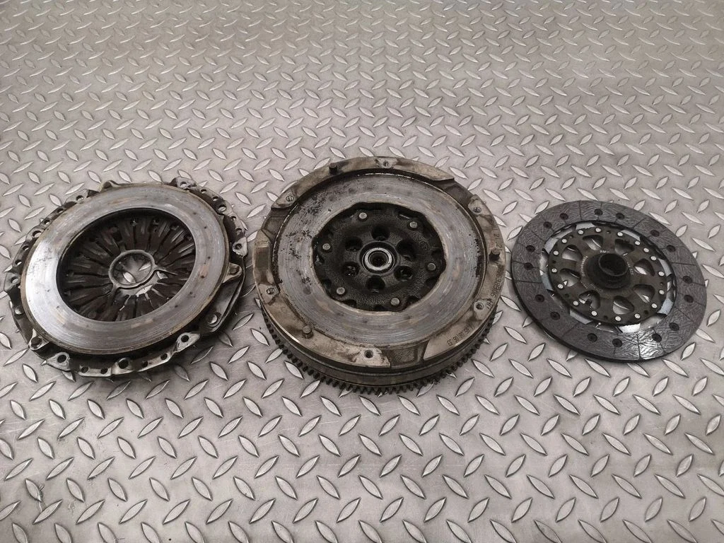 Clutch set kit – BMW 2 Series F22 F23 (2013-2017)