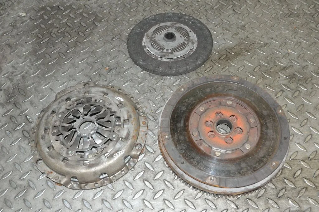 Clutch set kit – Audi A4 S4 B7 8E 8H (2005-2008)