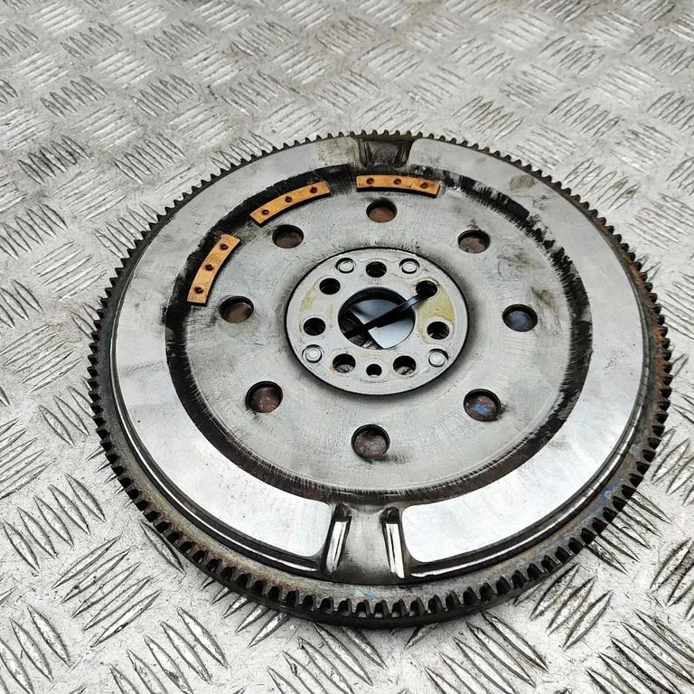 Flywheel 232002M500