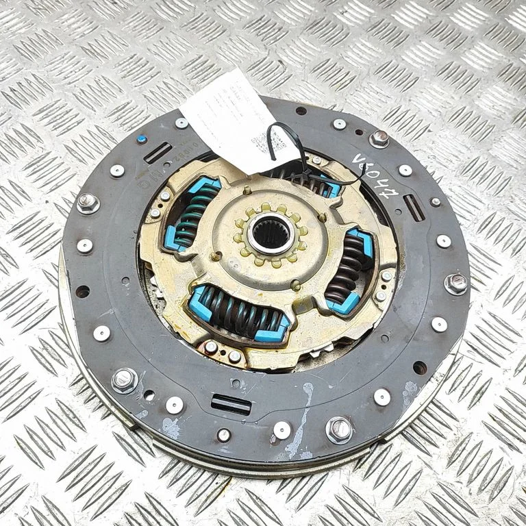 Flywheel – Lexus GS 250 350 300H 450H (2013-)