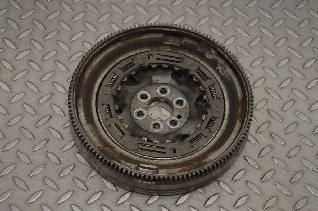 Flywheel 04E105266K