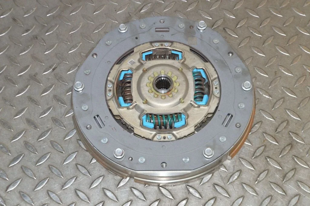 Hooratas – Lexus NX (2014-2021)