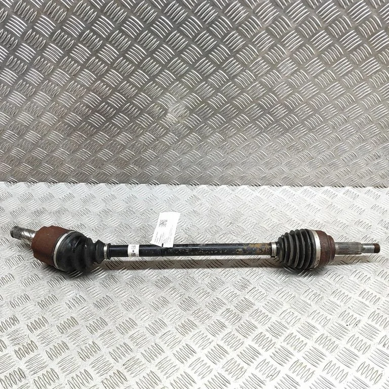 Tagumine pooltelg 102716100C