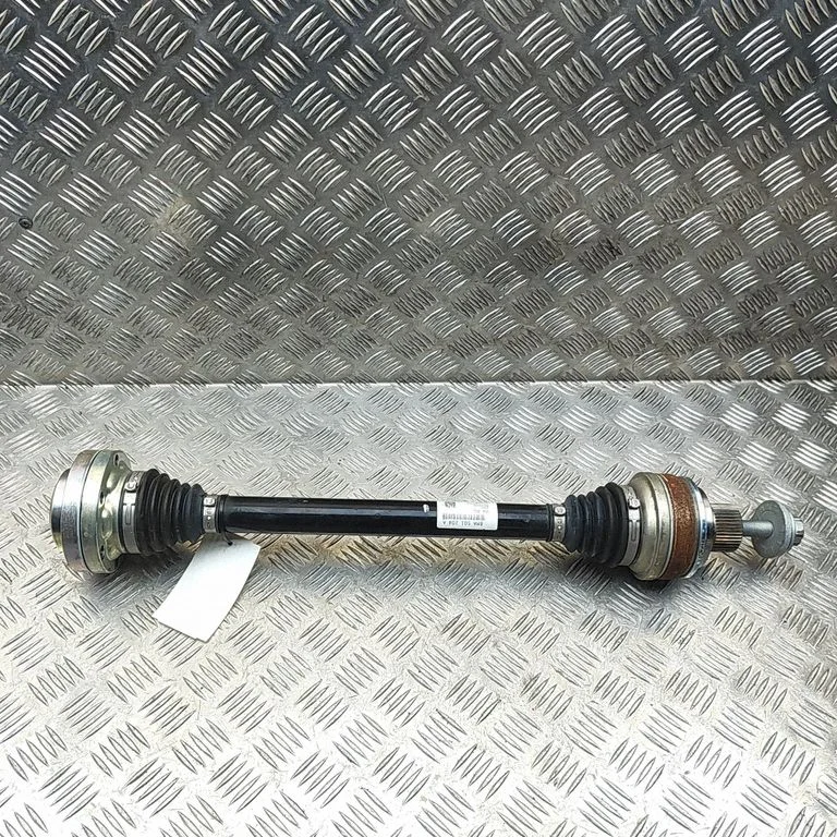 Tagumine pooltelg 8MA501204A
