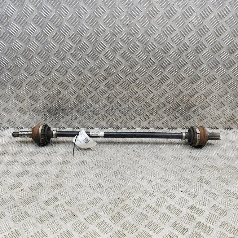 Rear driveshaft 31367070