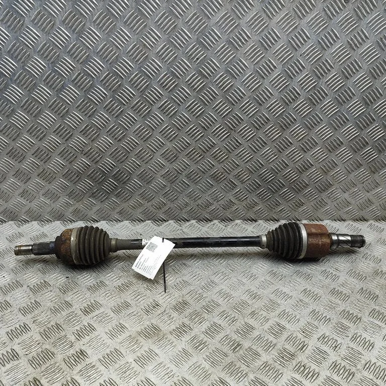 Półoś tylna 104416100D