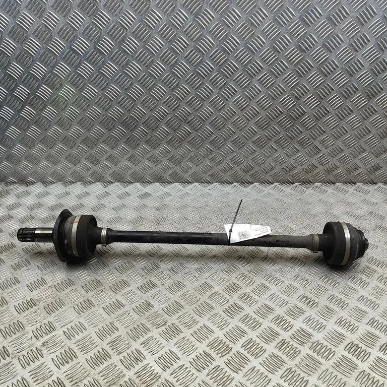 Rear driveshaft 10366022C