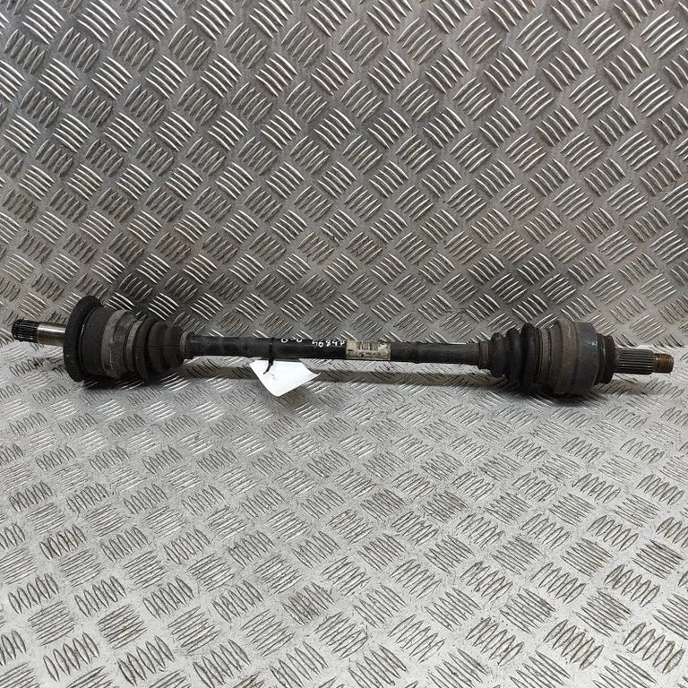 Rear driveshaft – BMW 4 Series F32 F33 (2013-2020)
