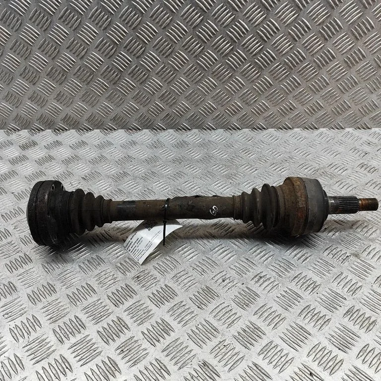 Aizmugurējā pusass 98733202425