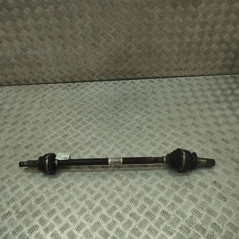 Rear driveshaft – Land Rover Range Rover Evoque L551 (2018-)