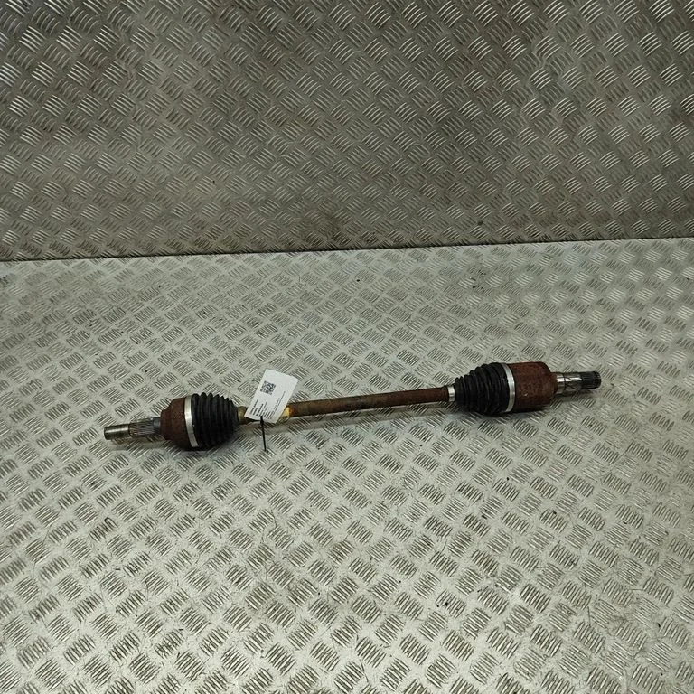 Tagumine pooltelg 118816100D