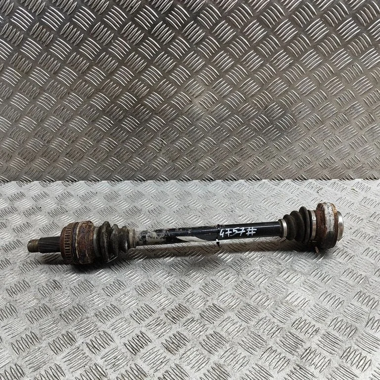Rear driveshaft – BMW X3 E83 (2003-2010)