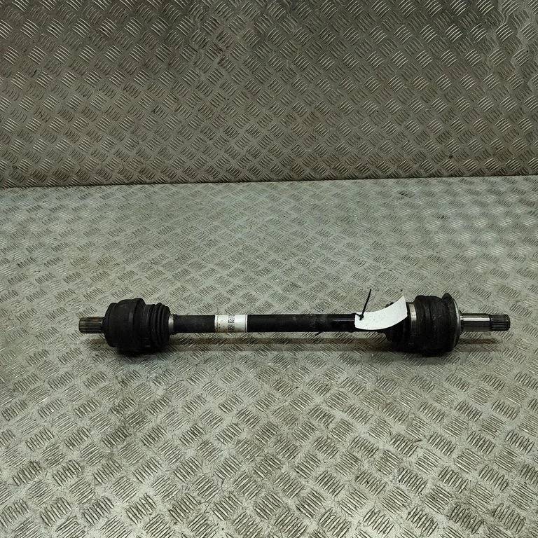 Aizmugurējā pusass A2063506800