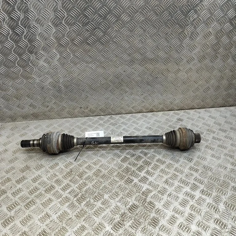 Tagumine pooltelg – Porsche Macan (95B) (2014-2018)