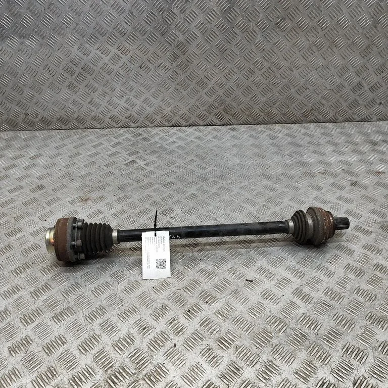 Tagumine pooltelg – Audi A3 S3 8V (2013-2019)