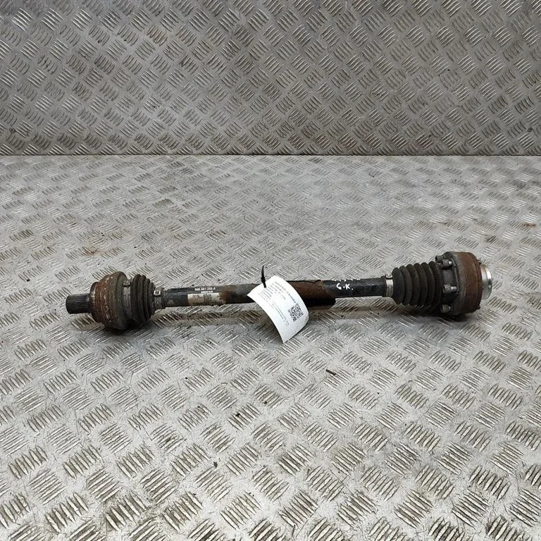 Tagumine pooltelg – Audi A3 S3 8V (2013-2019)
