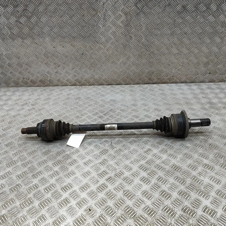 Rear driveshaft – BMW 5 Series F10 F11 (2009-2016)
