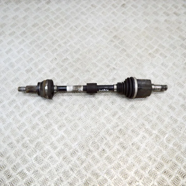 Aizmugurējā pusass J9D34B402AC