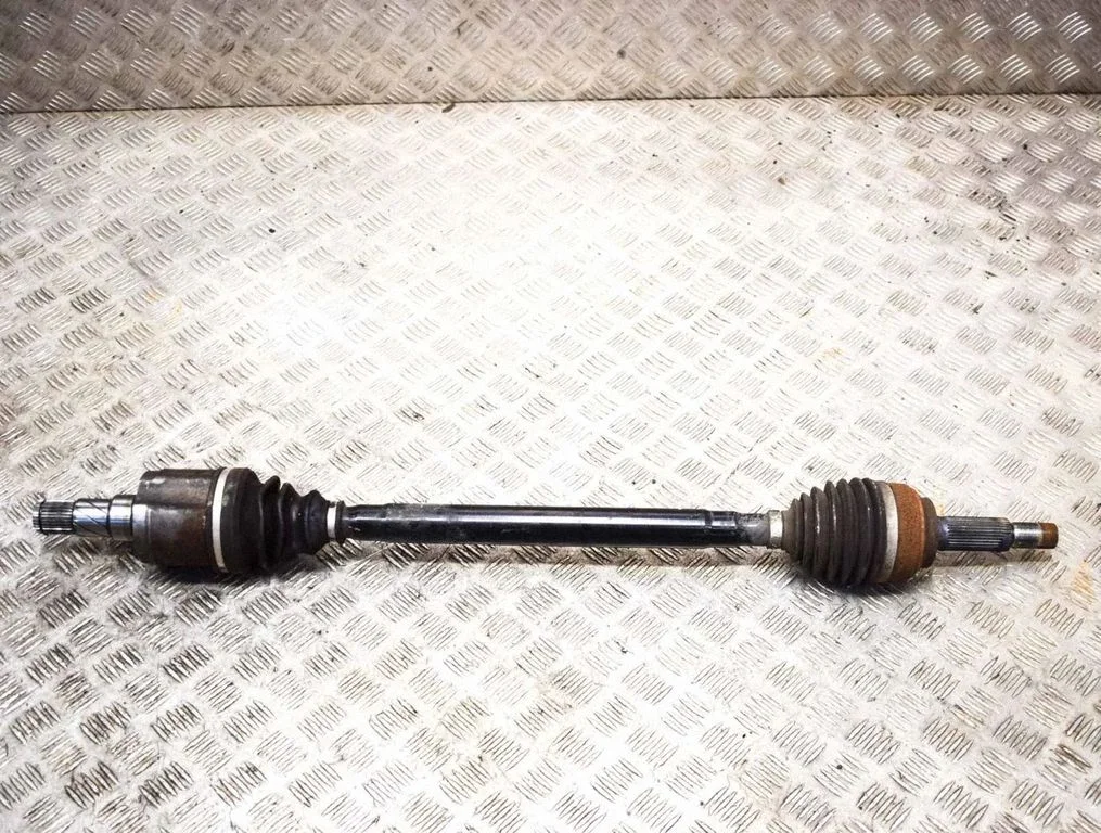 Rear driveshaft – Tesla Model S (2012-)