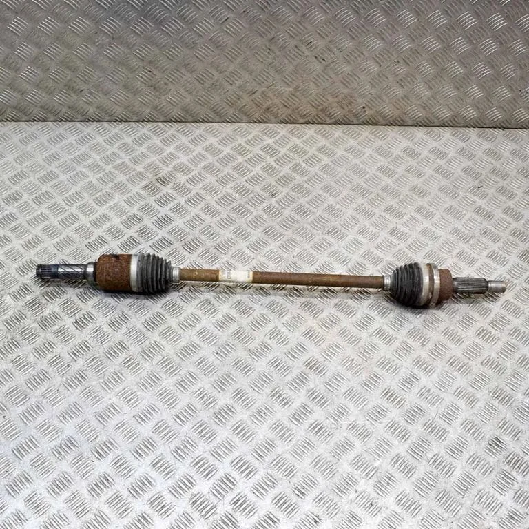 Półoś tylna CV614K138AD