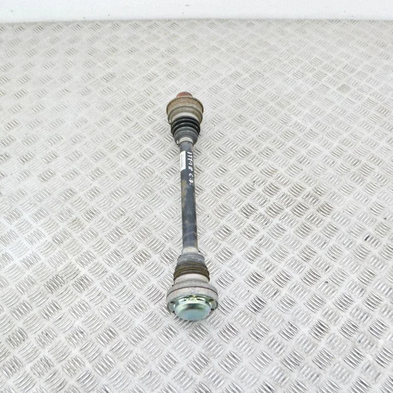 Aizmugurējā pusass 80A501204C