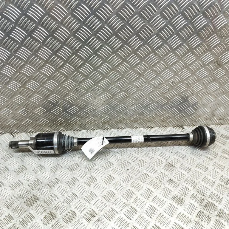 Półoś tylna – BMW Seria 4 G22 G23 G24 G26 (2020-)
