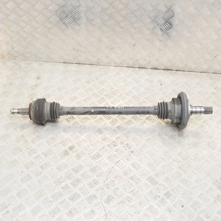 Rear driveshaft – right