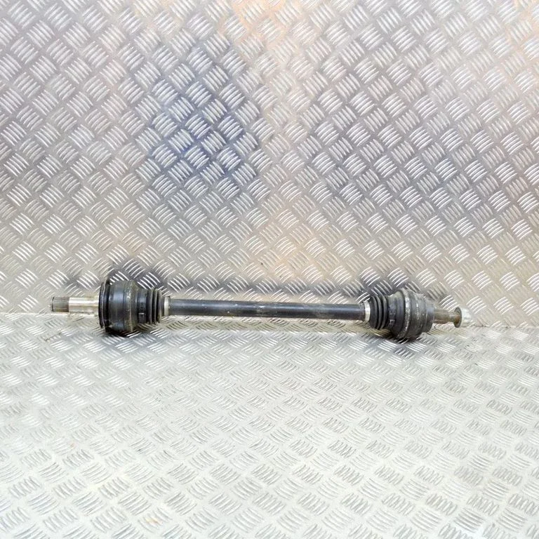 Rear driveshaft – right