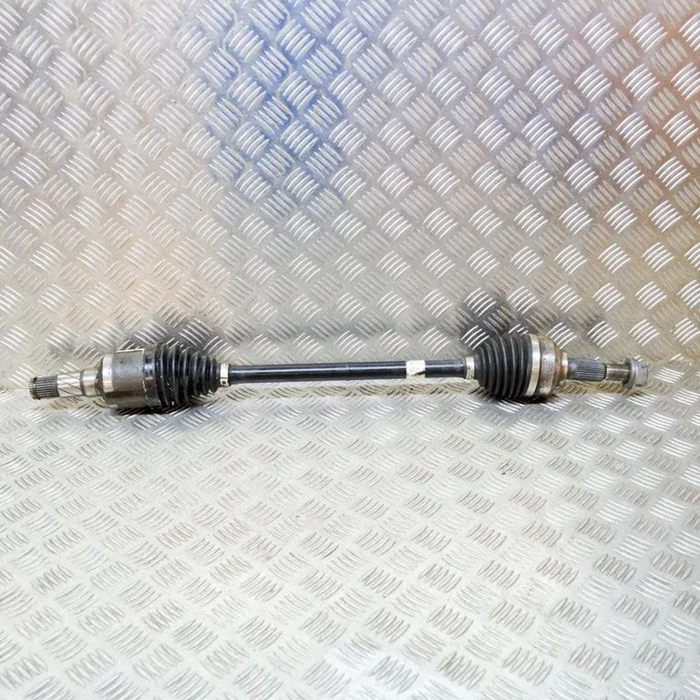 Rear driveshaft – Tesla Model S (2012-)