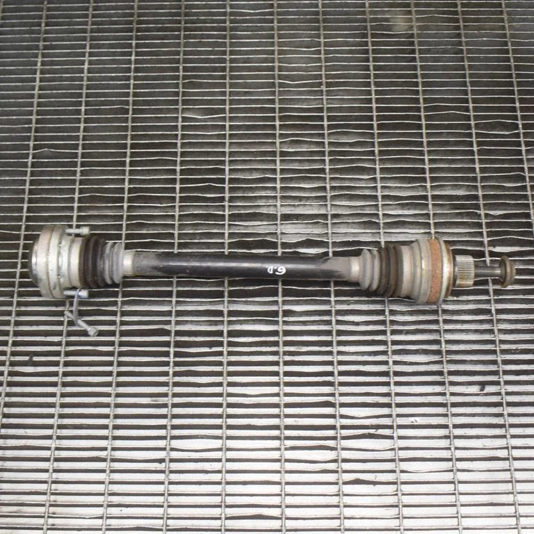 Aizmugurējā pusass 80A501204C