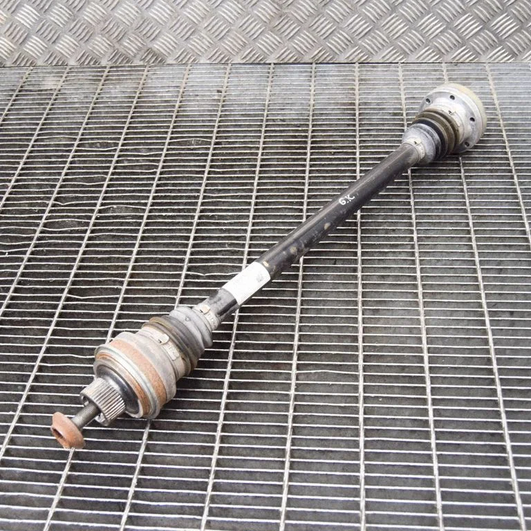 Aizmugurējā pusass 80A501203G