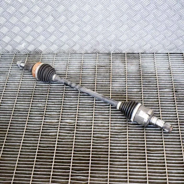 Rear driveshaft – Tesla Model S (2012-)