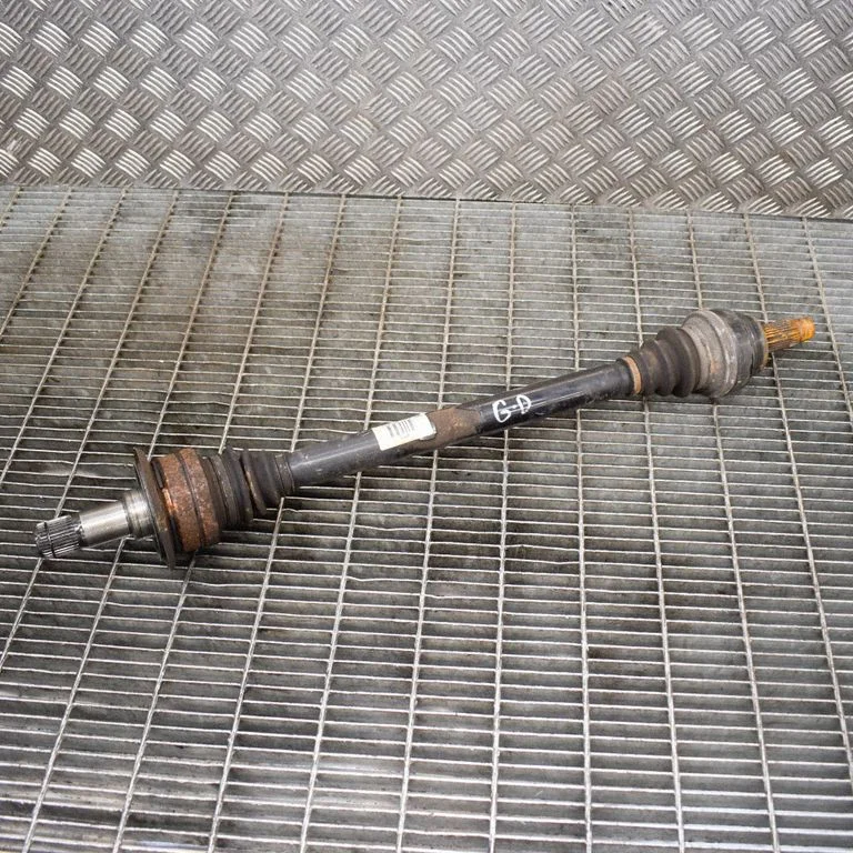 Rear driveshaft 7581016