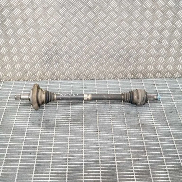 Aizmugurējā pusass A2053508113