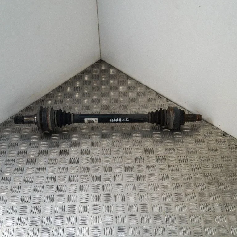Tagumine pooltelg – BMW 5-seeria F10 F11 (2009-2016)