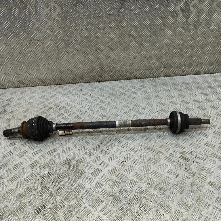 Rear driveshaft – Jaguar F-Pace (2016-)
