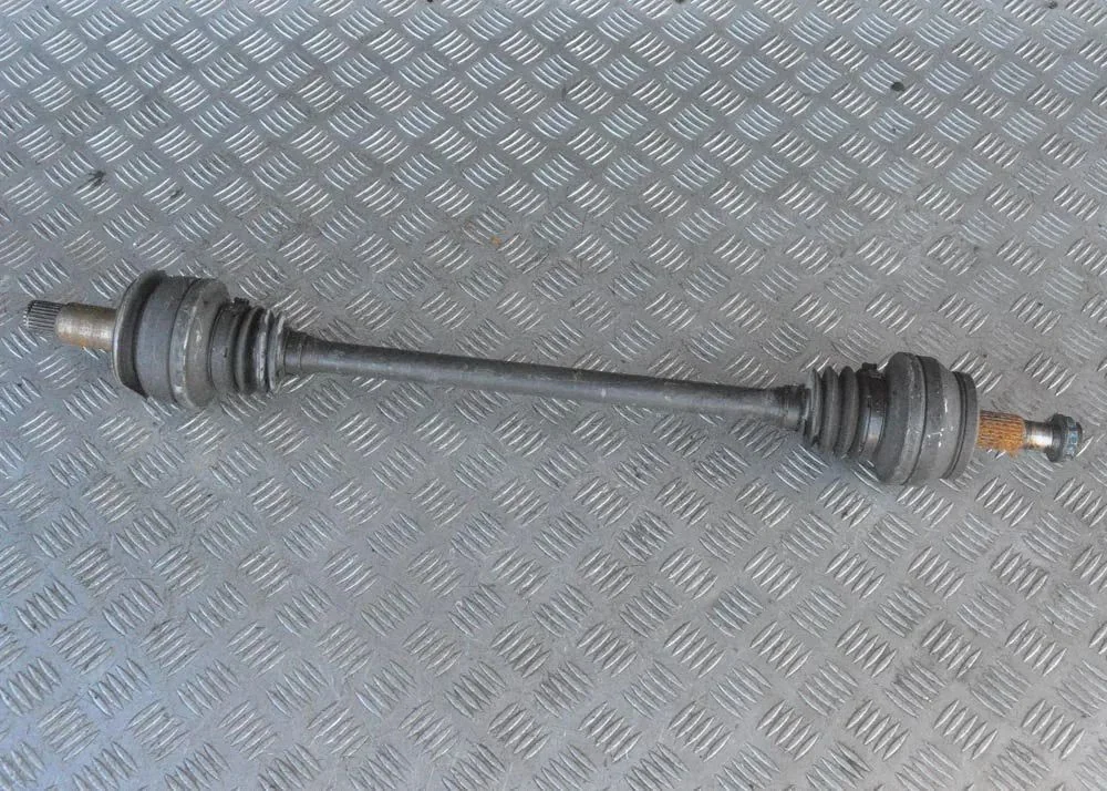 Aizmugurējā pusass – Mercedes-Benz E klase W212 (2009-2016)
