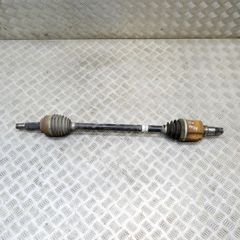Aizmugurējā pusass 102716100C