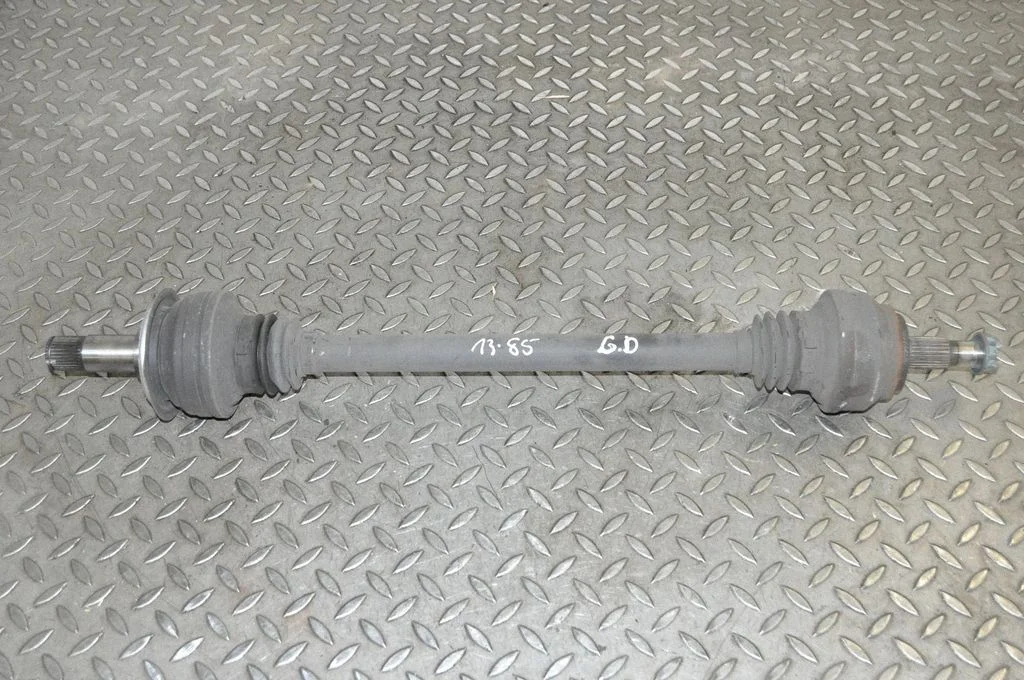 Rear driveshaft – right