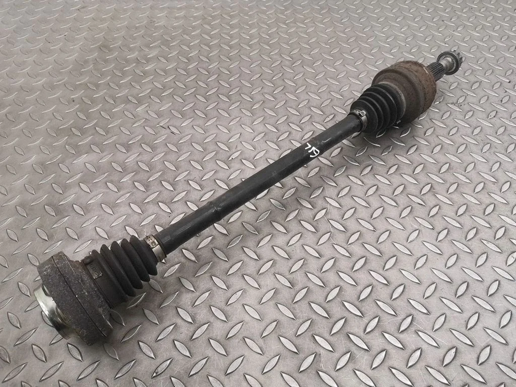 Rear driveshaft 7L0501201B