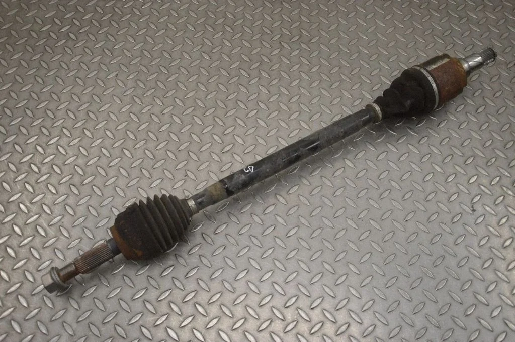 Rear driveshaft – Infiniti M Y51 (2010-2019)
