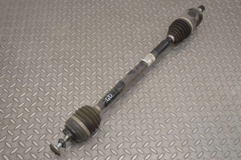 Rear driveshaft 7641212