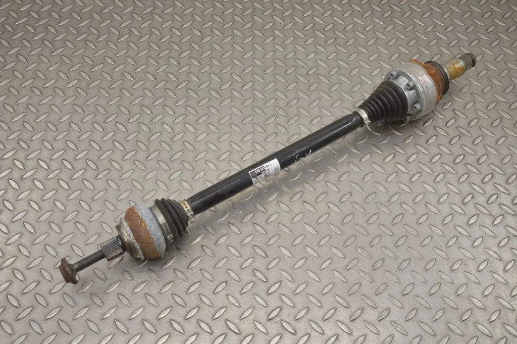Rear driveshaft – Audi A5 (2016-2024)