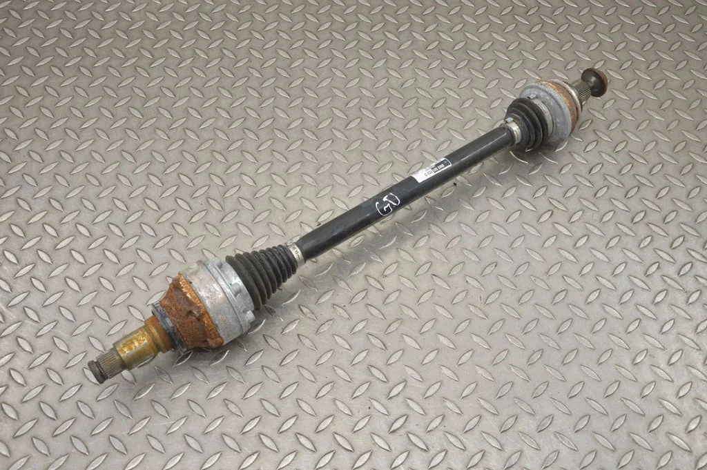Rear driveshaft – Audi A5 (2016-2024)