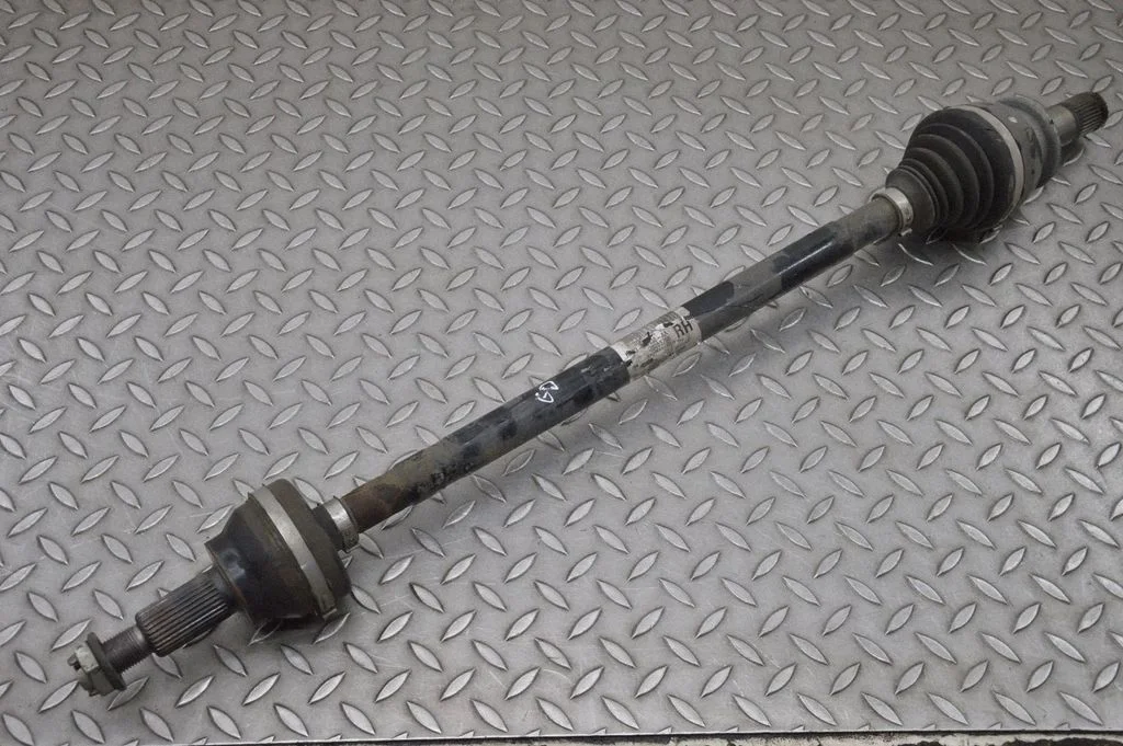 Rear driveshaft – Land Rover Range Rover Evoque L551 (2018-)