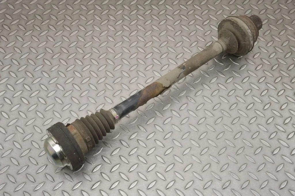 Tagumine pooltelg – Audi A5 8T 8F (2007-2016)