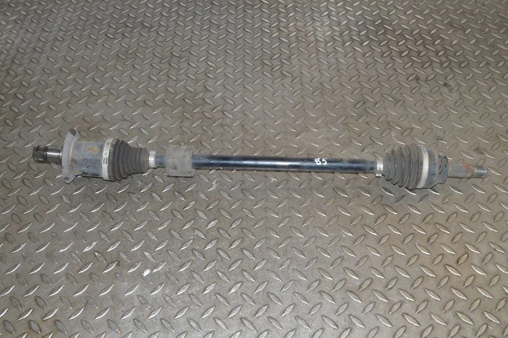 Aizmugurējā pusass 9809179