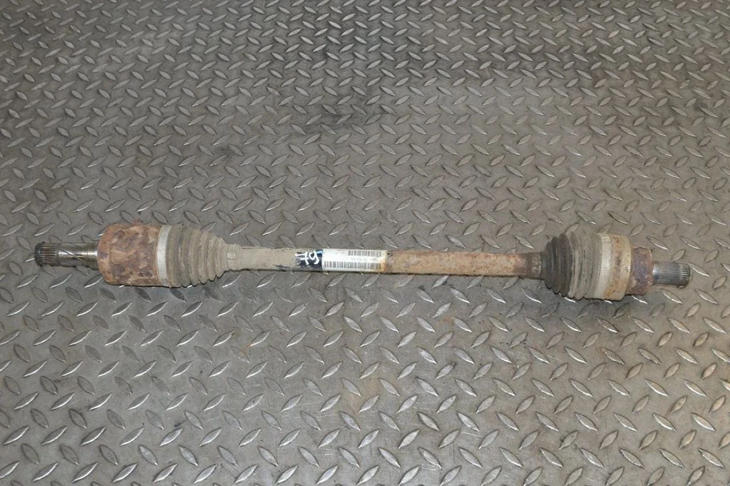 Aizmugurējā pusass – Ford Kuga I (2008-2012)