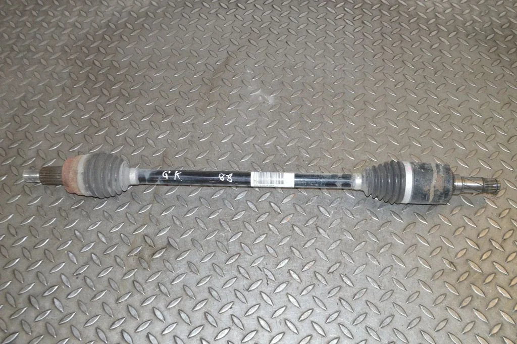Aizmugurējā pusass FK724B402AB